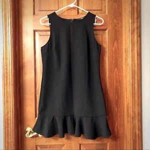 Sleeveless LBD